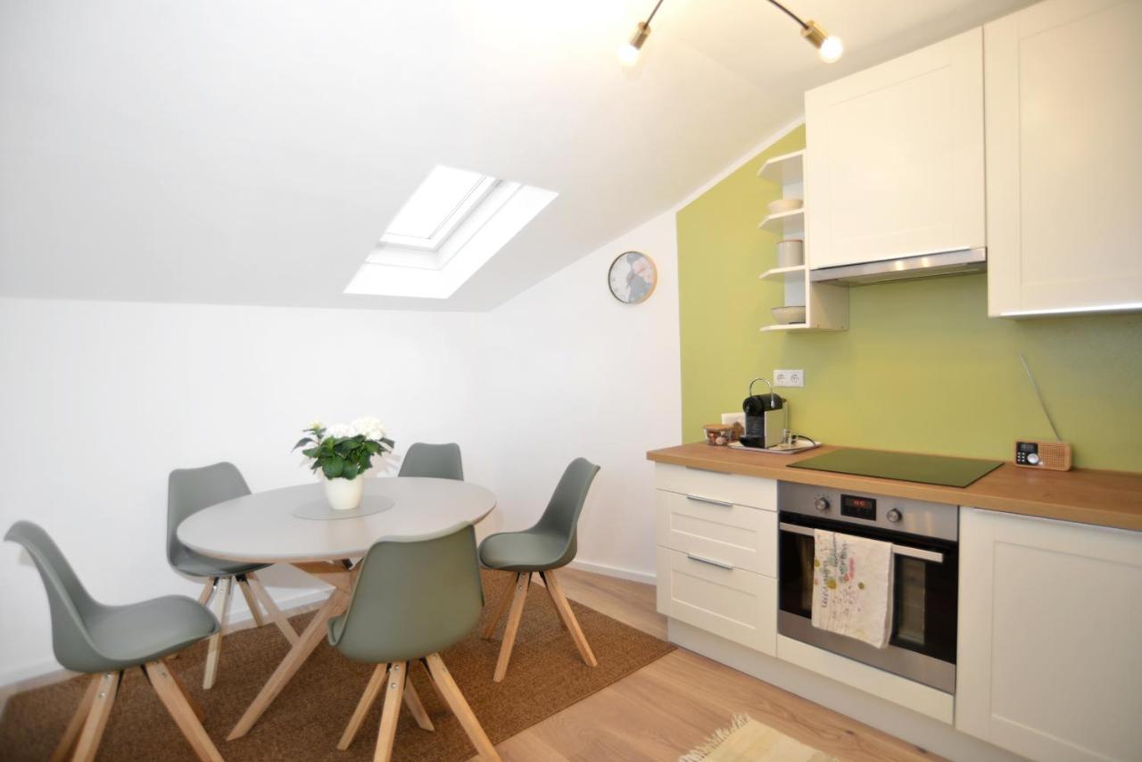 Ferienwohnung Innsbruck-Vill Bagian luar foto